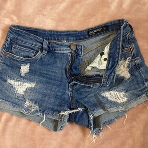 Ripped jeans shorts